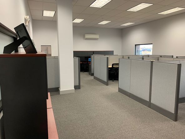 6391 Thompson Rd, Syracuse, NY 13206